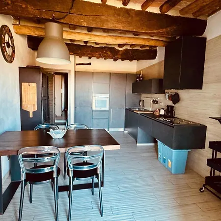Margherita's In Chianti Apartment